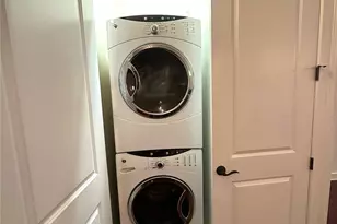 2810 Selwyn Ave, Charlotte, NC 28209 - Photo 11