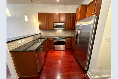 2810 Selwyn Avenue #126, Charlotte, NC 28209 - Photo 3