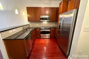 2810 Selwyn Ave, Charlotte, NC 28209 - Photo 3