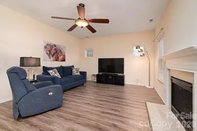 10513 Dominion Village Drive, Charlotte, NC 28269 - Photo 23