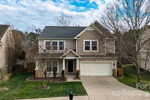 10513 Dominion Village Dr, Charlotte, NC 28269 - Photo 1