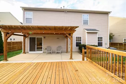 10513 Dominion Village Drive, Charlotte, NC 28269 - Photo 17