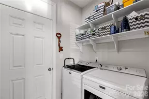 5519 Trieg Dr, Charlotte, NC 28278 - Photo 17