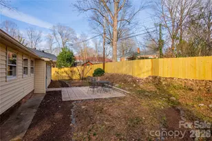 1411 Chelsea St, Winston Salem, NC 27103 - Photo 25