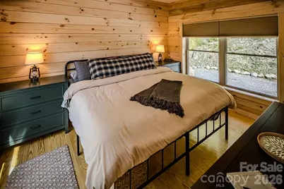 225 Oak Road, Beech Mountain, NC 28604 - Photo 15