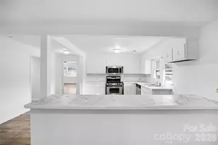 213 Jewel St, Chester, SC 29706 - Photo 9