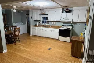 2056 Sipe Rd, Conover, NC 28613 - Photo 5