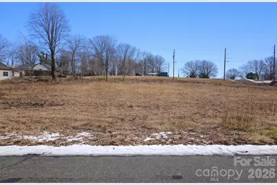 24 Alabama Avenue #2, Marion, NC 28752 - Photo 1