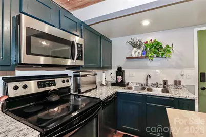 201 S Hoskins Road #315, Charlotte, NC 28208 - Photo 15