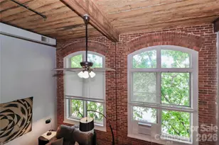 201 S Hoskins Rd, Charlotte, NC 28208 - Photo 25