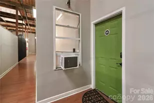 201 S Hoskins Rd, Charlotte, NC 28208 - Photo 29