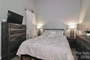 201 S Hoskins Rd, Charlotte, NC 28208 - Photo 21