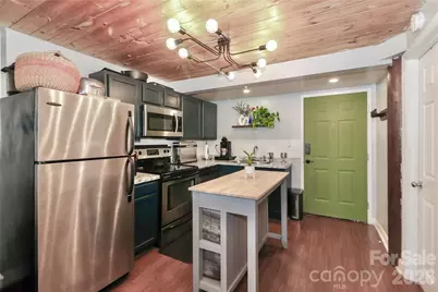 201 S Hoskins Road #315, Charlotte, NC 28208 - Photo 1