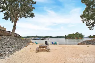 14526 Waterside Dr, Charlotte, NC 28278 - Photo 3