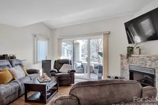 14526 Waterside Dr, Charlotte, NC 28278 - Photo 15