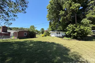 76 Eastview Ct, Taylorsville, NC 28681 - Photo 9