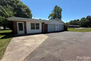 76 Eastview Ct, Taylorsville, NC 28681 - Photo 7