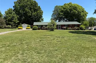 76 Eastview Ct, Taylorsville, NC 28681 - Photo 3