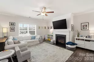 10302 Old Carolina Dr, Charlotte, NC 28214 - Photo 9