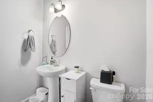 10302 Old Carolina Dr, Charlotte, NC 28214 - Photo 7