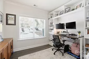 10302 Old Carolina Dr, Charlotte, NC 28214 - Photo 5