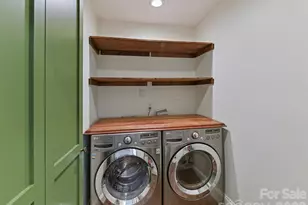 4208 Ashton Dr, Charlotte, NC 28210 - Photo 37