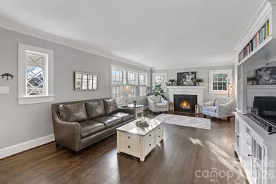 26 6th Avenue NW, Hickory, NC 28601 - Photo 7