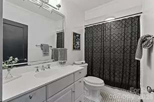 26 6th Ave NW, Hickory, NC 28601 - Photo 15