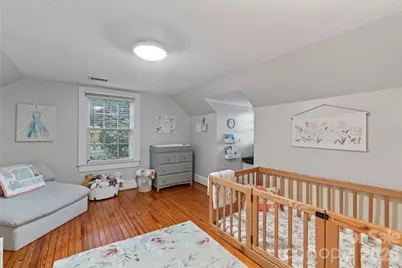 26 6th Avenue NW, Hickory, NC 28601 - Photo 19