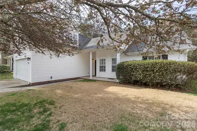 12028 Regent Ridge Lane, Charlotte, NC 28278 - Photo 3