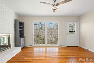 76 Maple Springs Rd, Asheville, NC 28805 - Photo 9