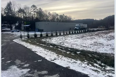 4450 US 70 Highway E, Marion, NC 28752 - Photo 3