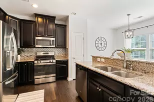 3443 Hornets Nest Way, Charlotte, NC 28208 - Photo 13