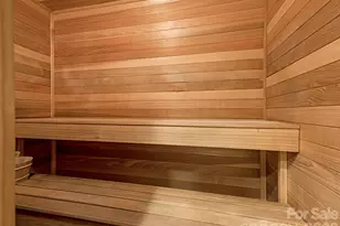 1218 Wareham Ct, Charlotte, NC 28207 - Photo 33