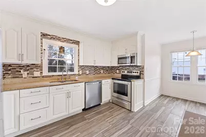 2240 Lawton Bluff Road, Charlotte, NC 28226 - Photo 17