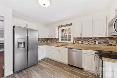 2240 Lawton Bluff Road, Charlotte, NC 28226 - Photo 15