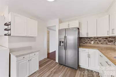 2240 Lawton Bluff Road, Charlotte, NC 28226 - Photo 21