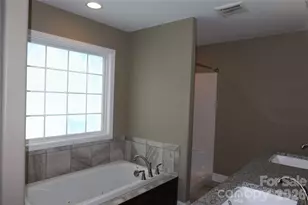 506 E Carpenter St, Maiden, NC 28650 - Photo 13