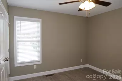 506 E Carpenter Street, Maiden, NC 28650 - Photo 9