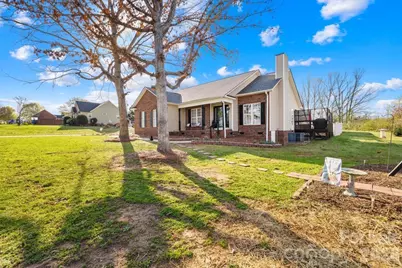 105 Laura Court, Cherryville, NC 28021 - Photo 3