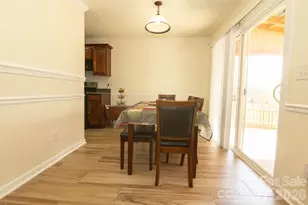 3733 Catawba Creek Dr, Gastonia, NC 28056 - Photo 11