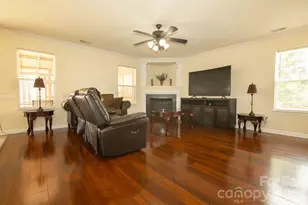 3733 Catawba Creek Dr, Gastonia, NC 28056 - Photo 11