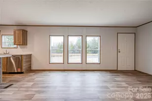 1249 Cleveland Ave, Grover, NC 28073 - Photo 5