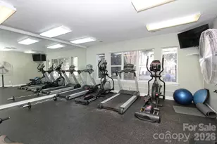 525 N Graham St, Charlotte, NC 28202 - Photo 37