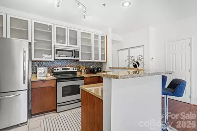 525 N Graham Street #3B, Charlotte, NC 28202 - Photo 9