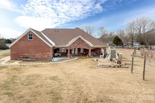 210 Florham Dr, Dallas, NC 28034 - Photo 7