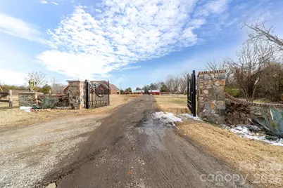 210 Florham Drive, Dallas, NC 28034 - Photo 19