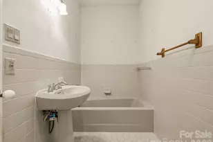 400 Charlotte St, Asheville, NC 28801 - Photo 25