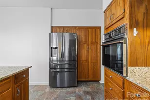 400 Charlotte St, Asheville, NC 28801 - Photo 11