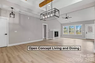 654 Beehive Rd, Hendersonville, NC 28792 - Photo 11